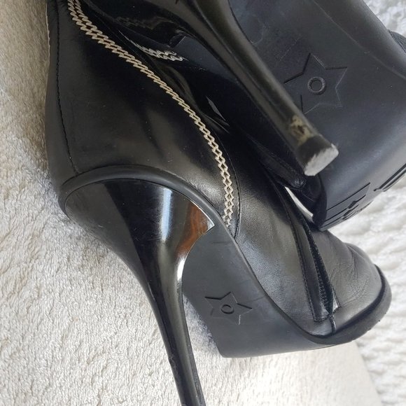 CHRISTIAN DIOR Logo Charm Booties Heels Boots - Picture 10 of 15